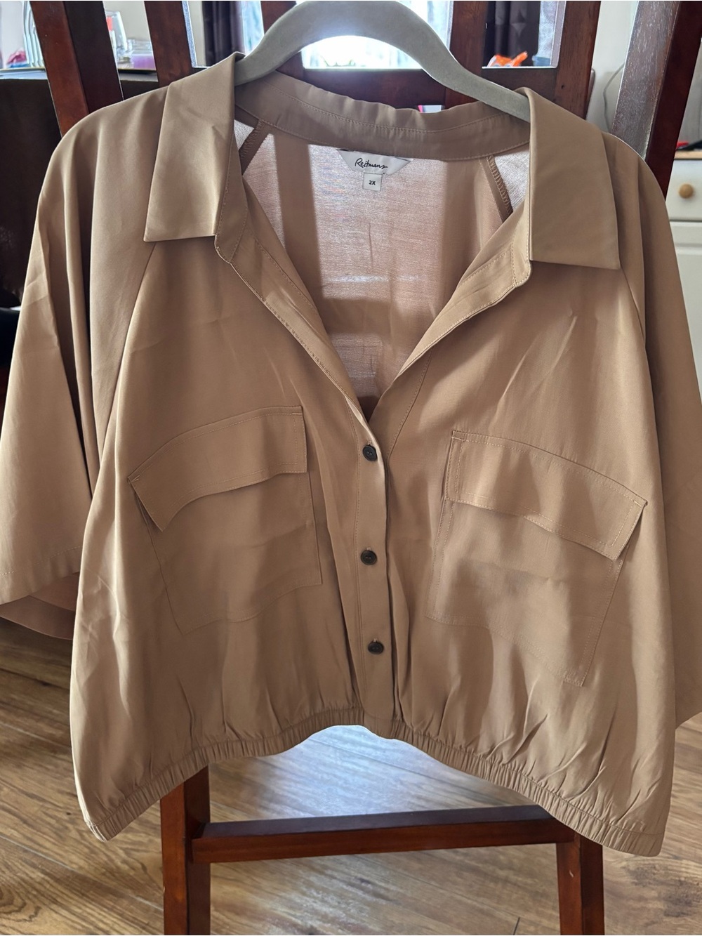 Reitmans Tan Cropped Button-Front Shirt